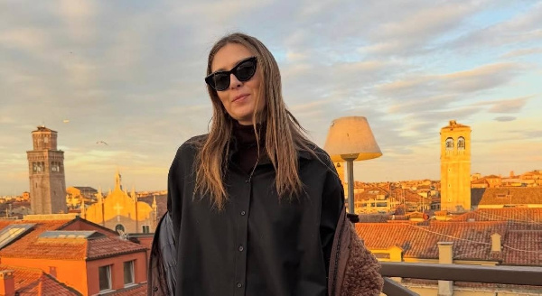 Легендарная экс-теннисистка Шарапова отдыхает в Венеции: фото