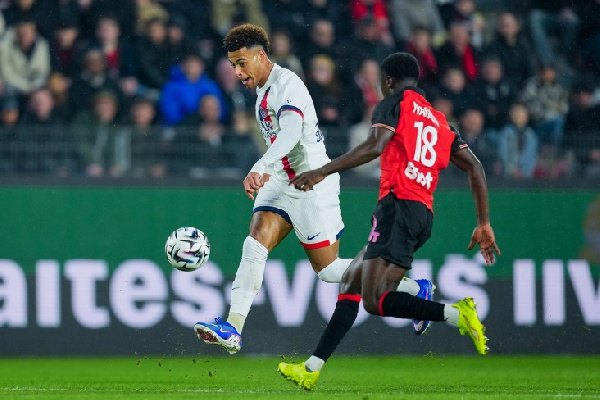 Сафонов не помог: ПСЖ неожиданно проиграл "Ренну" в матче Лиги 1