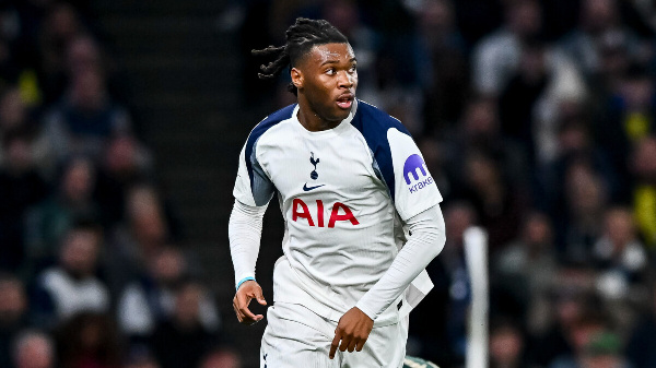 Стало известно имя футболиста АПЛ, которому агент угрожал пистолетом