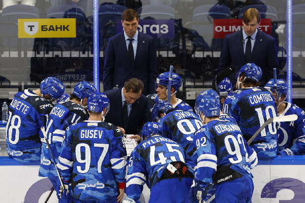 Московское "Динамо" обыграло "Торпедо" и одержало пятую победу в последних шести матчах