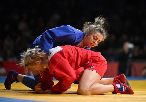 Белорусы завоевали десять наград чемпионата Европы по самбо