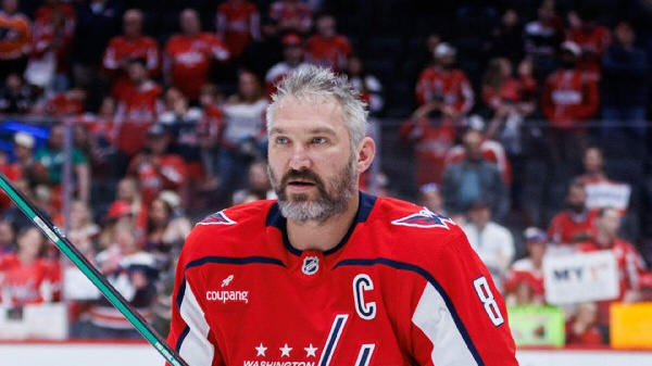 "Сносит соперников": форвард "Вашингтона" оценил игру Александра Овечкина против "Филадельфии"