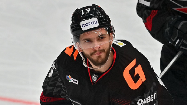 "Авангард" дома обыграл "Трактор", одержав шестую победу подряд