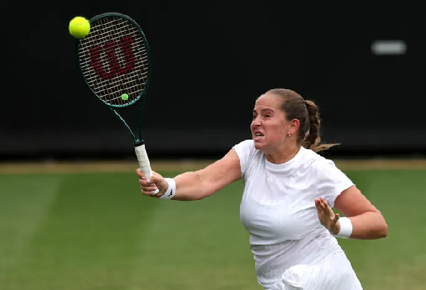 WTA поддержала экс-пятую ракетку мира после снятия с турнира в Истбурне