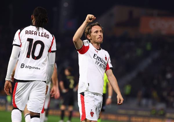 Гол 40-летнего Модрича принес "Милану" победу над аутсайдером в матче Серии А 