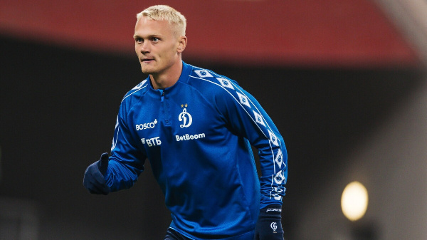 Серебряный призёр ЧЕ по футболу поздравил Тюкавина с уникальным достижением