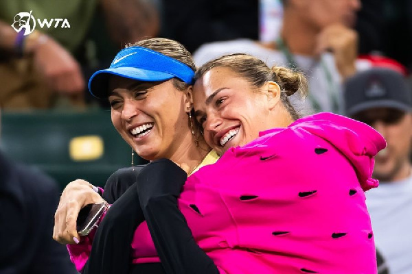 WTA в четырех кадрах показал, как крепла дружба Соболенко и Бадоса