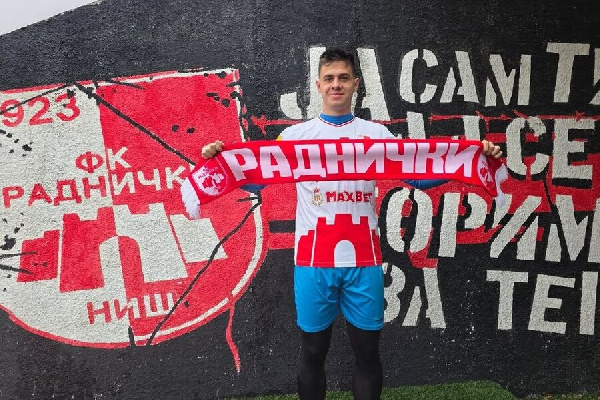 Пока по нулям: Александр Шестюк официально дебютировал за "Раднички"