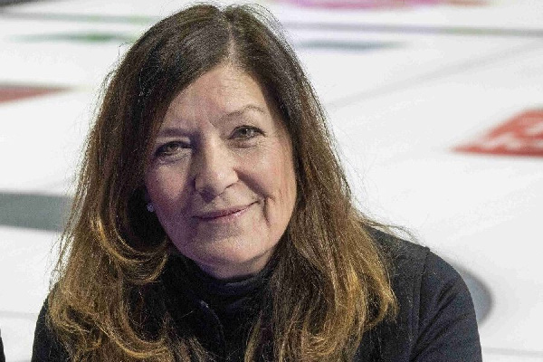 60-летняя Кэтрин Хендерсон стала президентом Федерации хоккея Канады