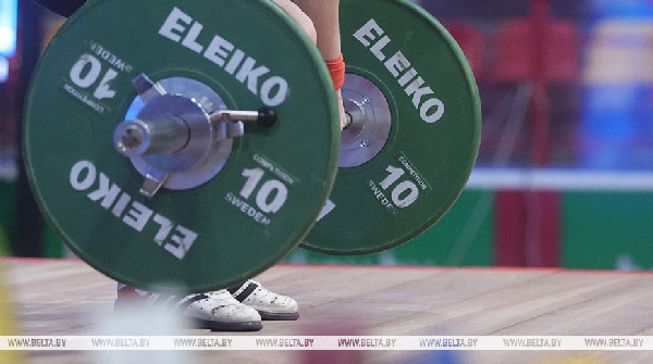 Белорусские штангисты начали выступления на молодежном чемпионате Европы