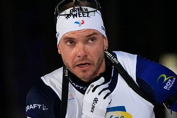 Сборная Франции дисквалифицирована из-за ошибки Жаклена: итоги супермикста на этапе Кубка мира в Отепя