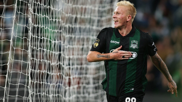 "Краснодар" разгромил "Оренбург" и вышел в полуфинал Кубка России