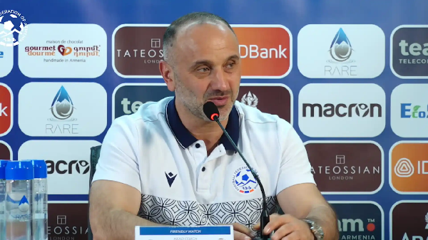 Тренер сборной Армении: "Хотел пригласить Карена Варданяна, но он выбрал Беларусь"