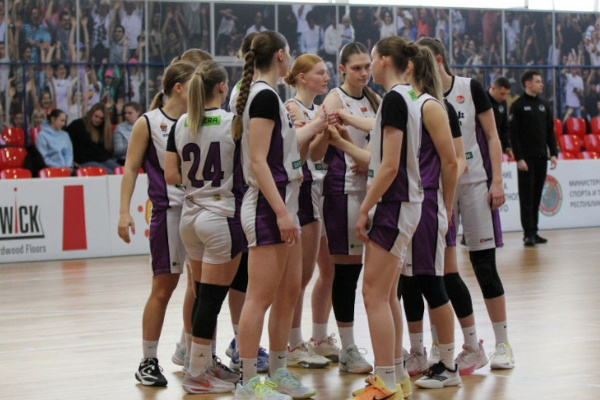 Действующие чемпионки проиграли четвертый матч подряд в чемпионате Беларуси