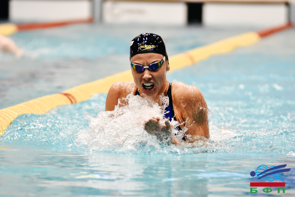 Алина Змушко вышла в финал чемпионата России по плаванию