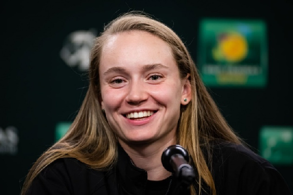 Рыбакина прокомментировала победу над лучшей подругой Соболенко в Брисбене