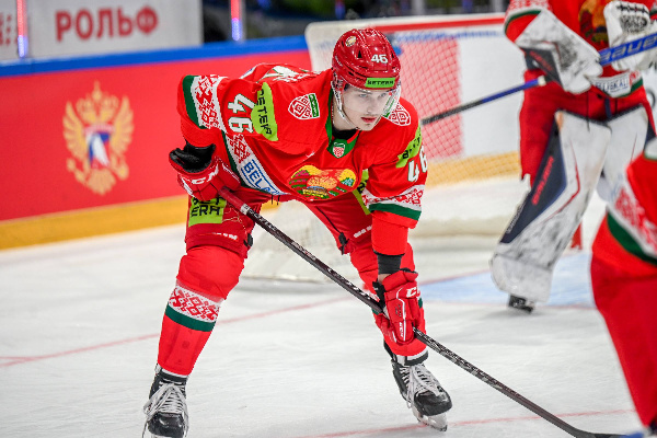 "Представлять страну – это ответственность": Карпович подвел итоги матча против "России 25"