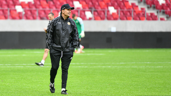 "Гоп!" сказано, но прыжка нет: почему так, любезный сеньор Алос?!