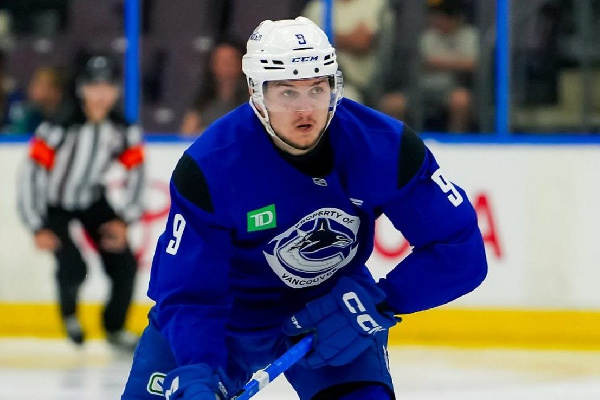 Климович принес победу "Абботсфорду" над "Сан-Диего" в матче АХЛ