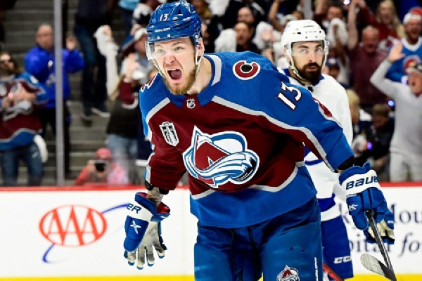 "Колорадо" без Соловьева прошелся по "Нью-Джерси" в прошедшем матче НХЛ