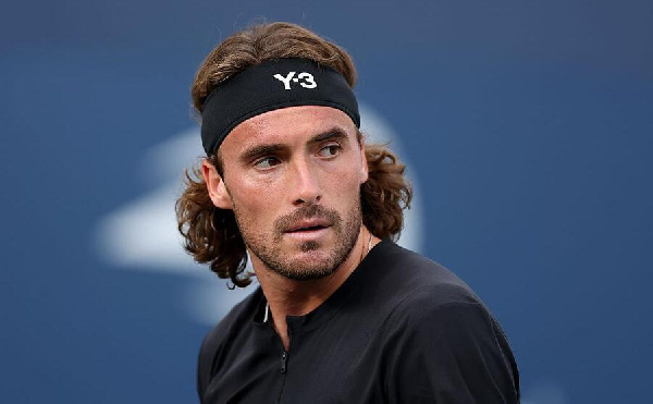 Стефанос Циципас не смог пробиться в 1/8 финала "Мастерса" в Майами