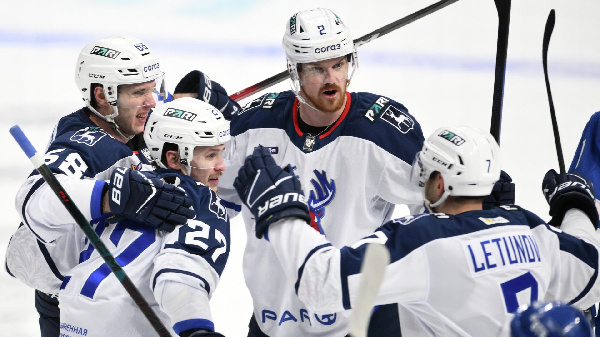 "Торпедо" не хочет к минскому "Динамо": нижегородцы обыграли "Амур" Андриевского в последнем матче КХЛ