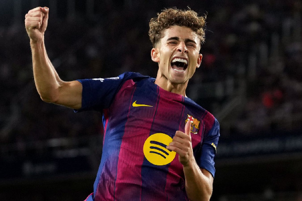 Один из лидеров "Барселоны" продлил контракт до 2031 года