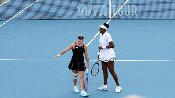 Шнайдер и Уильямс с победы стартовали на турнире WTA-500 в Вашингтоне