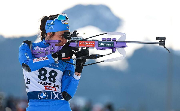 "Недоразумение": В Италии поддержат биатлонистку, провалившую допинг-тест