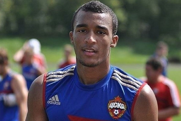 Погиб экс-футболист клуба Высшей лиги: он выпал из окна в Звенигороде