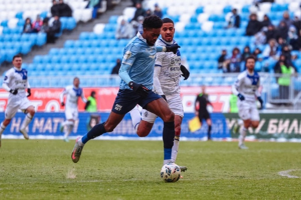 "Крылья Советов" с белорусами уверенно обыграли "Динамо Мх" в РПЛ