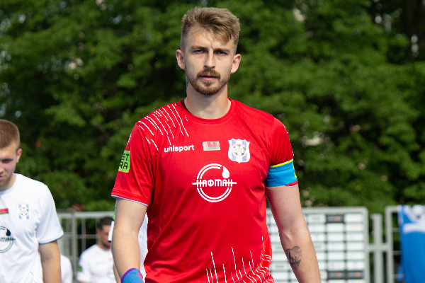 Безденежье в "Нафтане": вслед за Криушенко клуб покинул и голкипер