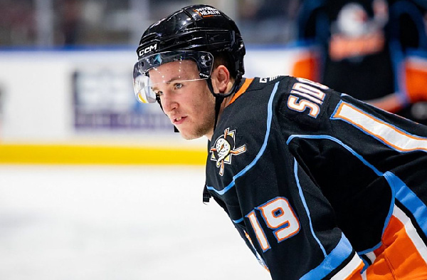 Шайба Сидорова, ассисты Протаса, Климовича и Лошко: результативная ночь белорусов в АХЛ