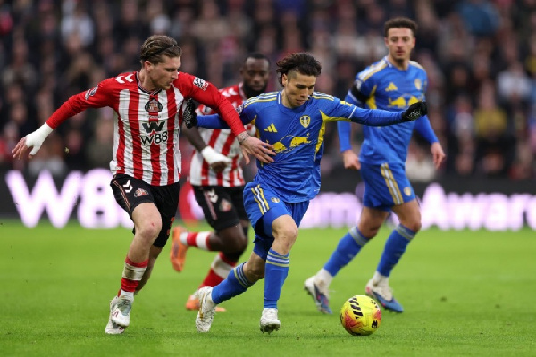 "Тоттенхэм" с победой, "Сандерленд" и "Лидс" сыграли вничью: итоги дня в АПЛ