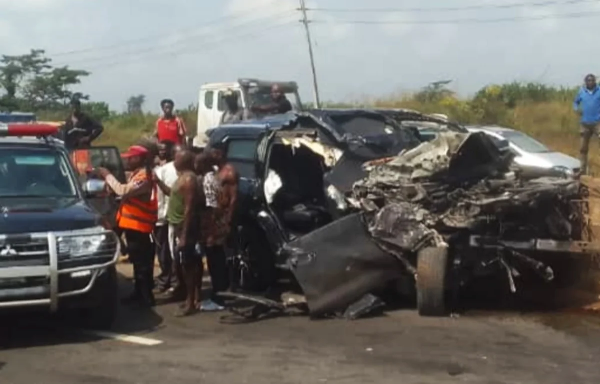 Стало известно, кто погиб в аварии с участием Энтони Джошуа