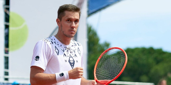 Белорусские теннисисты вышли в полуфинал парного разряда турнира в Египте