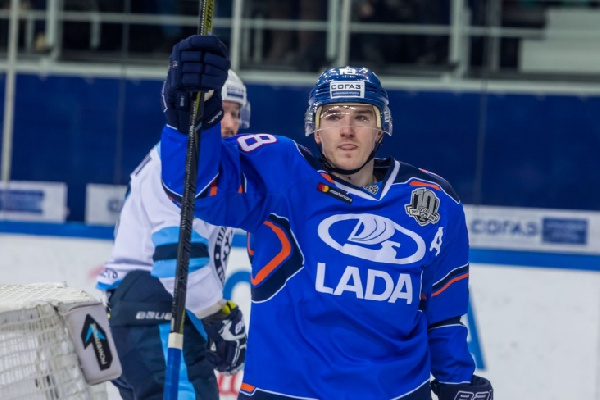 Соперник минского "Динамо" по конференции расторг контракты с двумя форвардами