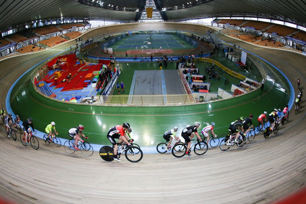 Белорусы выиграли десять медалей международных соревнований по велоспорту на треке