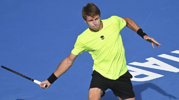 Белорусский теннисист покинул турнир ITF в Испании
