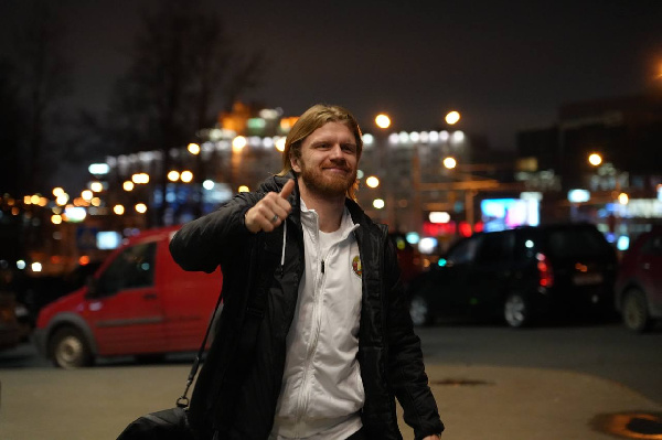 Сборная Беларуси отправилась в Варшаву, чтобы вылететь на матчи отбора на ЧМ