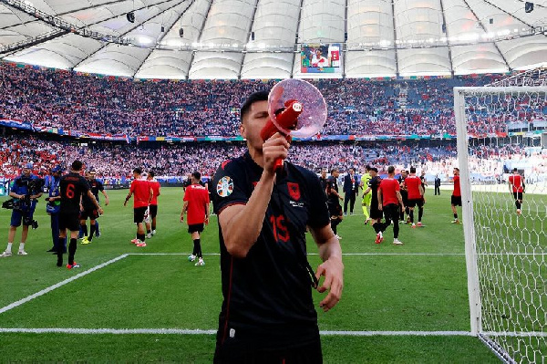 Игрок сборной Албании дисквалифицирован на два матча за оскорбительные выкрики