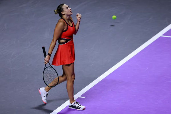 Базовый минимум или роскошный максимум? Соболенко ответила о макияже на матч и шампанском 