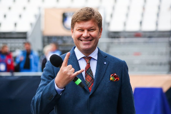 "Ну что же вы такие ссыкуны". Губерниев призвал российских пловцов ехать в Париж