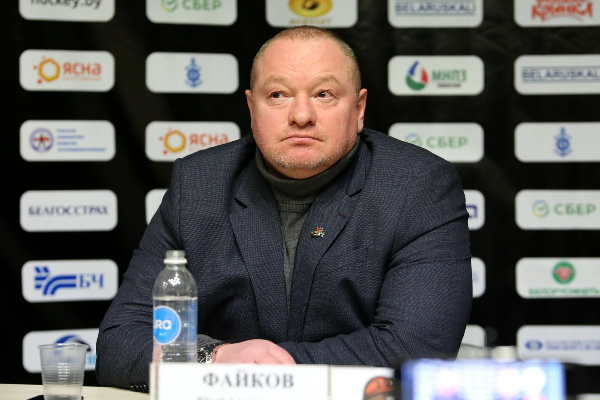 Юрий Файков покинул клуб ВХЛ через 1,5 месяца после назначения