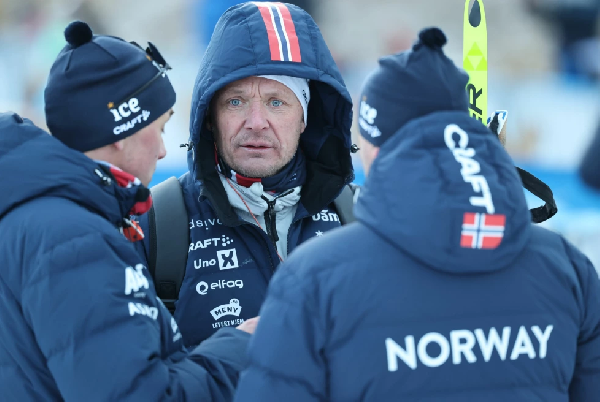 Главный тренер сборной Норвегии грубо ответил мужу Домрачевой на его претензии