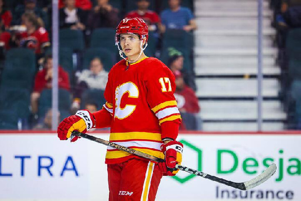 Ритуалы перед сном: Шарангович читает на ночь сыну сказки