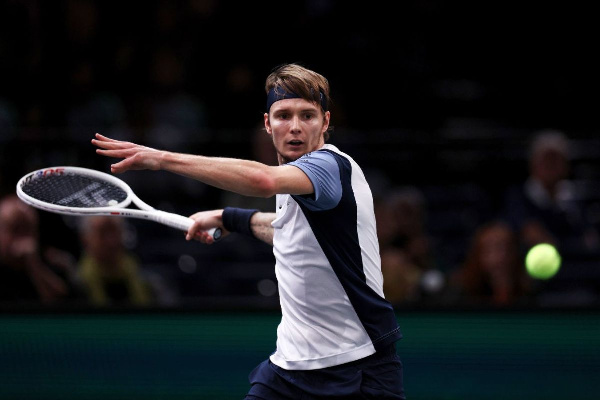 "Вот сегодня прям устал": Бублик высказался о матче с де Минором