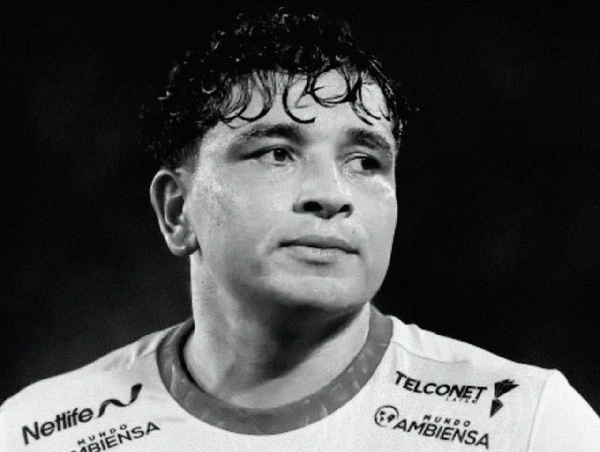 Игрока "Барселоны" застрелили вместе с женой