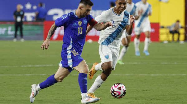 Дубль Месси принёс Аргентине победу в товарищеском матче с Гватемалой