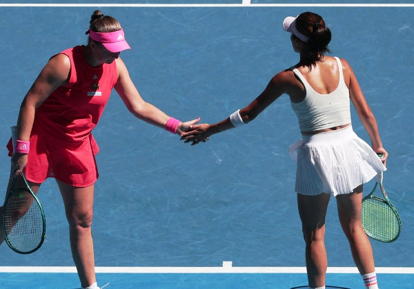 Организаторы перепутали призы финалисткам Australian Open